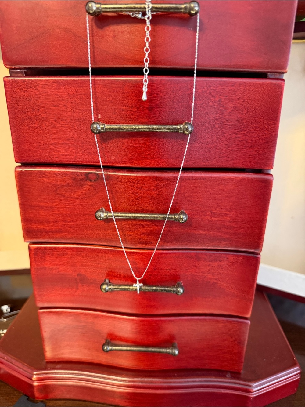 Delicate Silver Cross Pendant Necklace - Women Jewelry